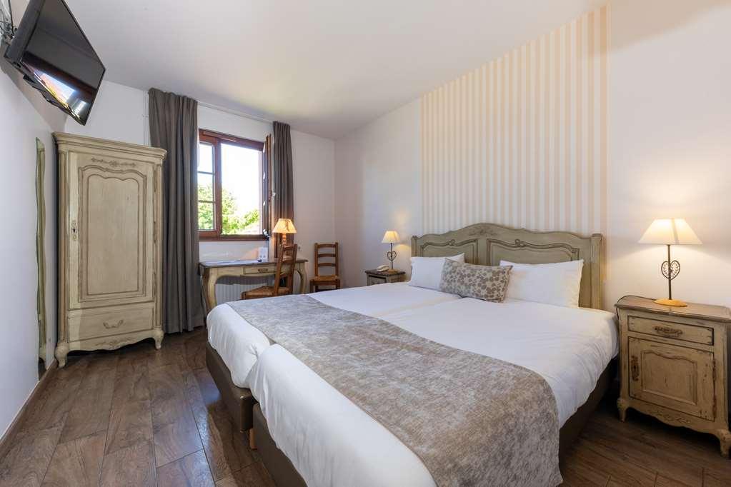 The Originals Boutique, Hotel La Ferme Du Pape, Eguisheim Room photo